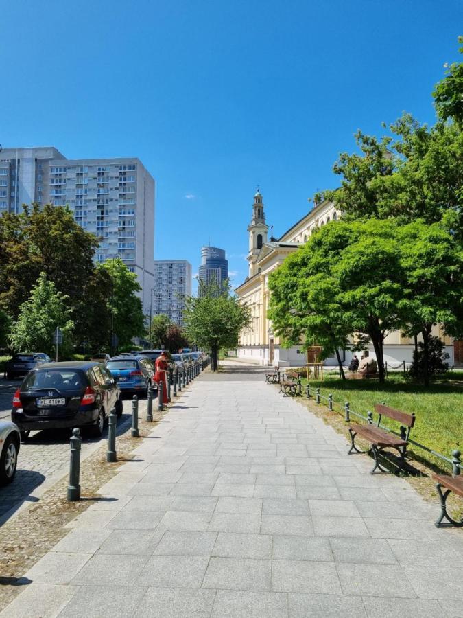 Centrum Warszawa - Center Of Varsavia Esterno foto